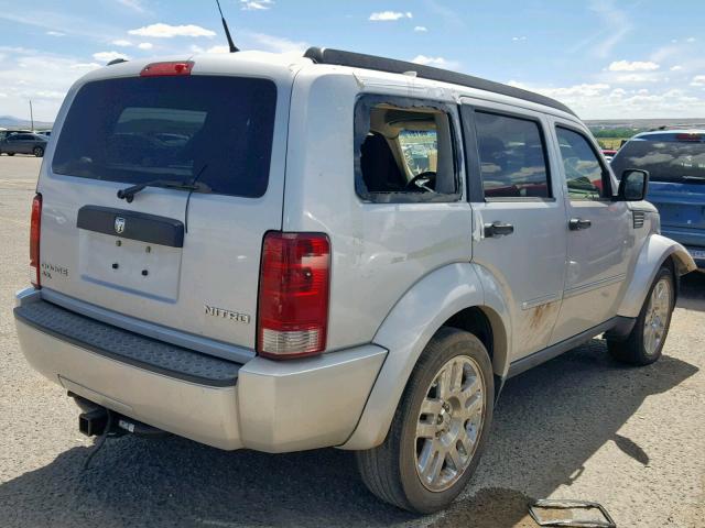 1D4PT4GX2BW504858 - 2011 DODGE NITRO HEAT SILVER photo 4