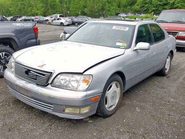 JT8BH28F2X0146513 - 1999 LEXUS LS 400 SILVER photo 2