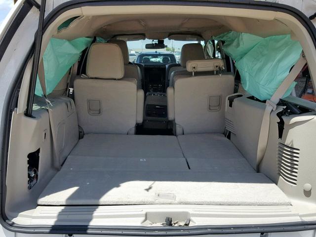 5LMJJ2JT3HEL08826 - 2017 LINCOLN NAVIGATOR WHITE photo 9