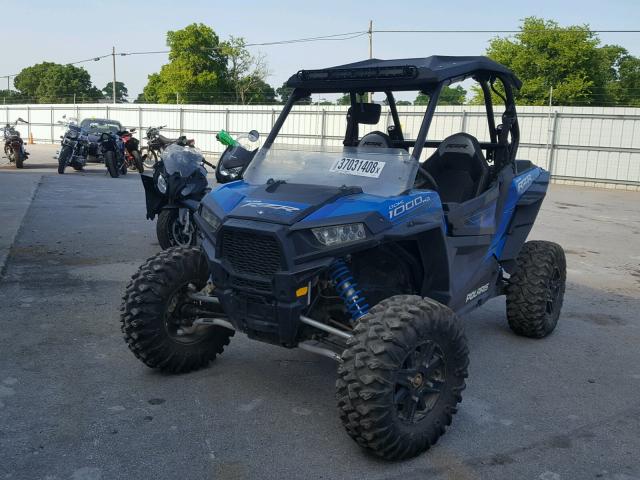 4XAVDE997FB954015 - 2015 POLARIS RZR XP 100 BLUE photo 2