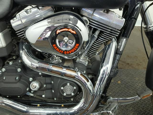 1HD1GY414AC314993 - 2010 HARLEY-DAVIDSON FXDF BLACK photo 5