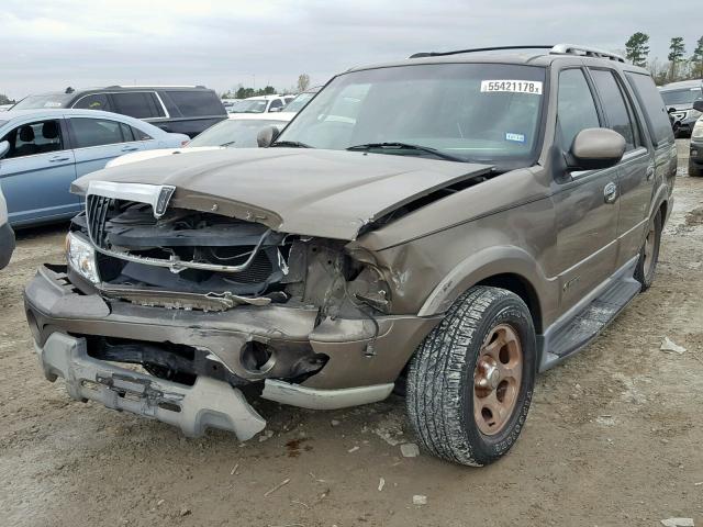 5LMEU27R42LJ12109 - 2002 LINCOLN NAVIGATOR GOLD photo 2