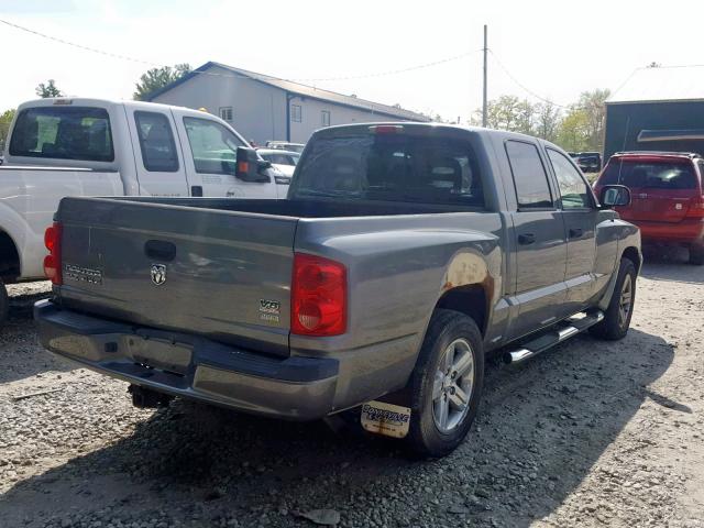 1D7HW48P57S206574 - 2007 DODGE DAKOTA QUA GRAY photo 4