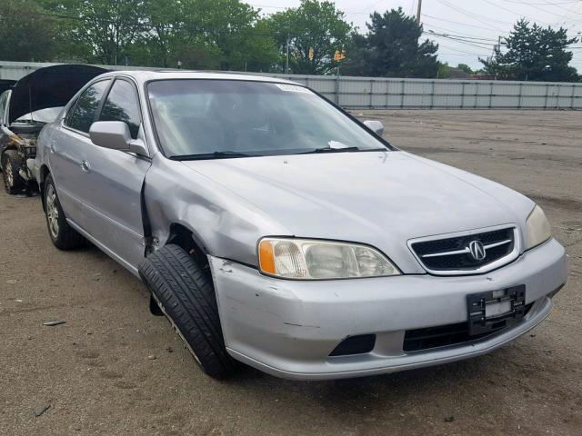 19UUA5661YA064109 - 2000 ACURA 3.2TL SILVER photo 1