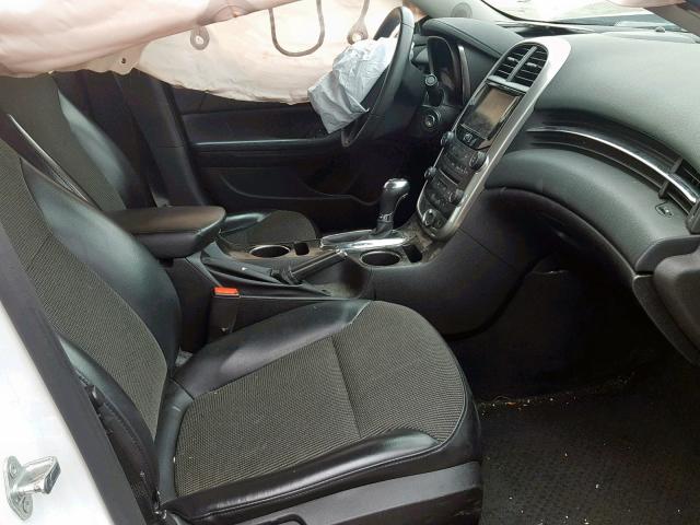 1G11C5SL7EF143881 - 2014 CHEVROLET MALIBU 1LT თეთრი ფოტო 5