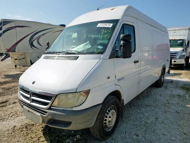 WD0PD744165862445 - 2006 DODGE SPRINTER 2 WHITE photo 2