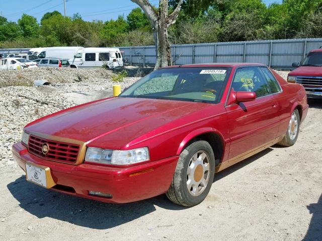 1G6ET12901B103944 - 2001 CADILLAC ELDORADO T BURGUNDY photo 2