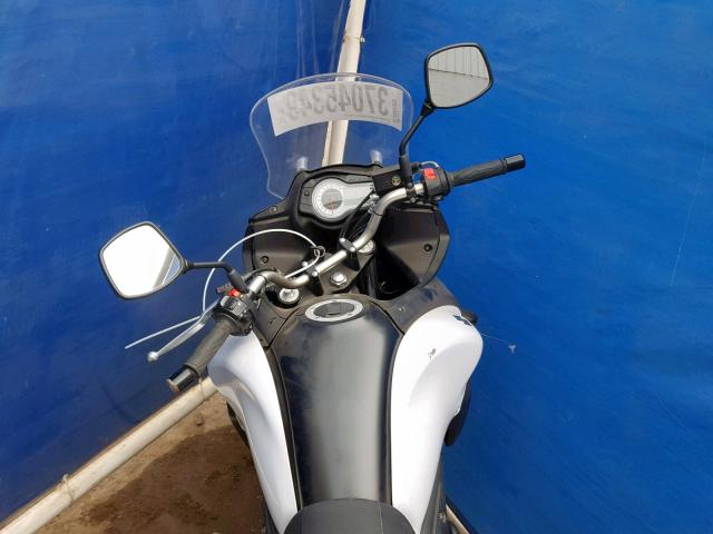 JS1VP56A5D2102722 - 2013 SUZUKI DL650 A TWO TONE photo 5