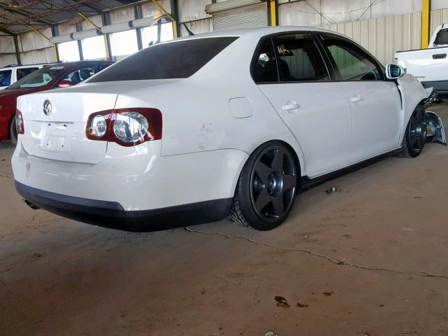 3VWJM71K59M063684 - 2009 VOLKSWAGEN JETTA S WHITE photo 4