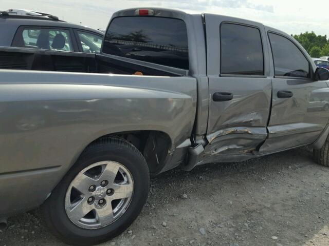 1D7HE48N25S186590 - 2005 DODGE DAKOTA QUA GRAY photo 10