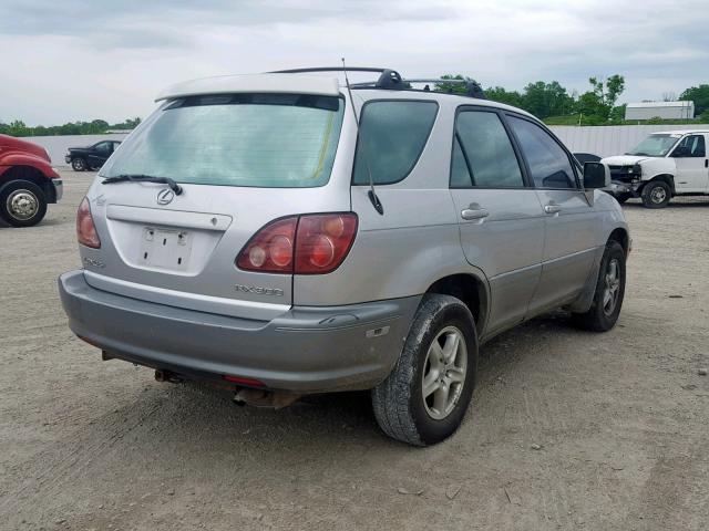 JT6HF10UXX0090169 - 1999 LEXUS RX 300 SILVER photo 4