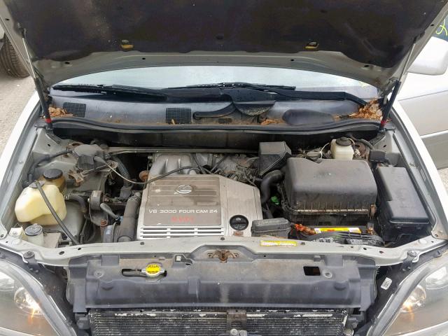 JT6HF10UXX0090169 - 1999 LEXUS RX 300 SILVER photo 7