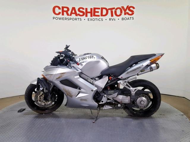 JH2RC46173M500151 - 2003 HONDA VFR800 SILVER photo 5