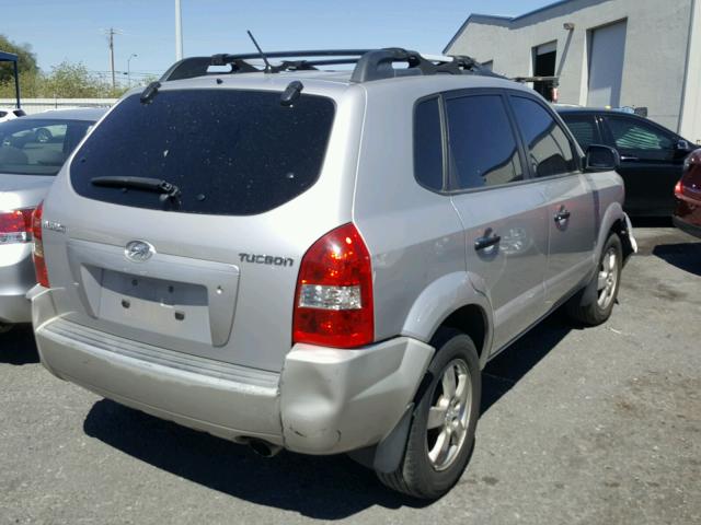 KM8JM12BX6U400075 - 2006 HYUNDAI TUCSON GL SILVER photo 4