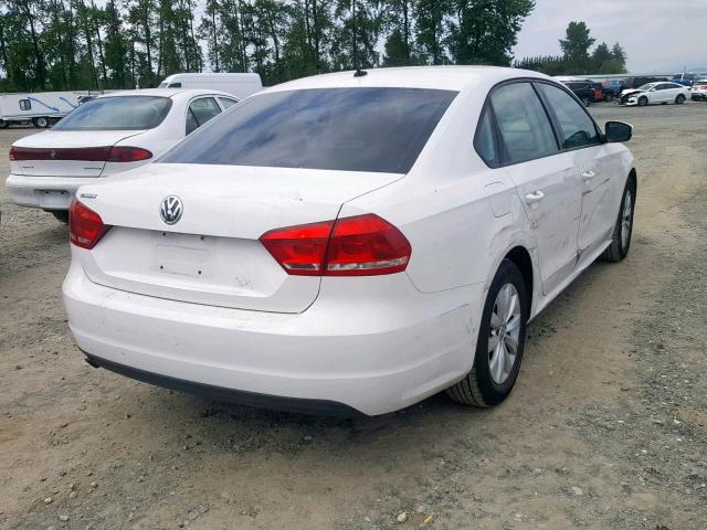 1VWAP7A33DC055691 - 2013 VOLKSWAGEN PASSAT S WHITE photo 4