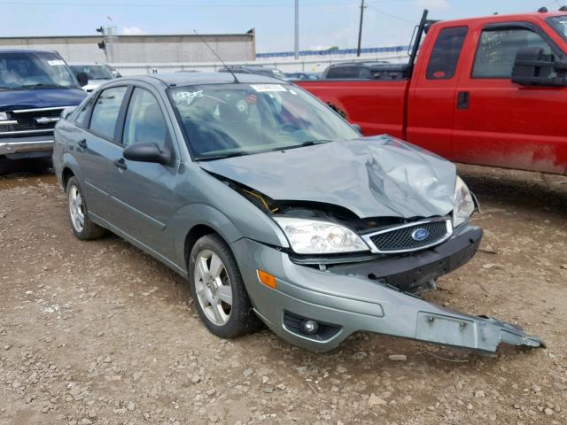 1FAHP34N86W112952 - 2006 FORD FOCUS ZX4 GREEN photo 1