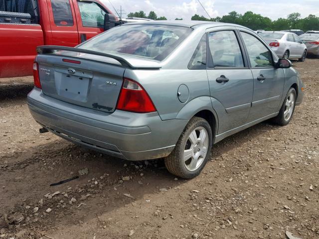 1FAHP34N86W112952 - 2006 FORD FOCUS ZX4 GREEN photo 4