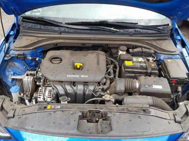 KMHD84LF8HU137589 - 2017 HYUNDAI ELANTRA SE BLUE photo 7