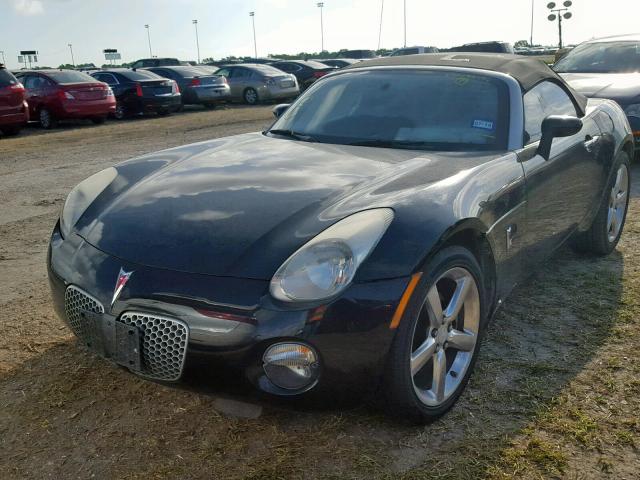 1G2MB35B59Y102453 - 2009 PONTIAC SOLSTICE BLACK photo 2