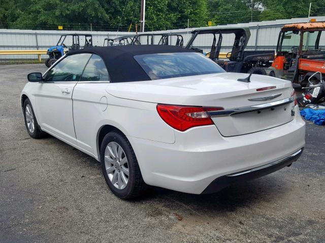 1C3BCBEB3DN606119 - 2013 CHRYSLER 200 TOURIN WHITE photo 3