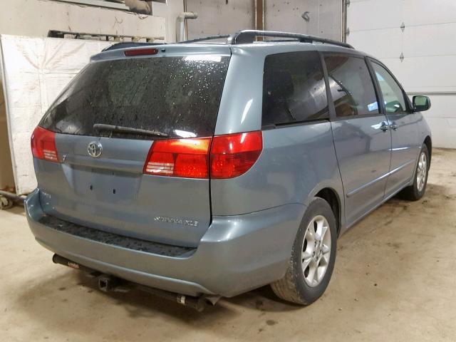 5TDZA22C04S038385 - 2004 TOYOTA SIENNA XLE BLUE photo 4