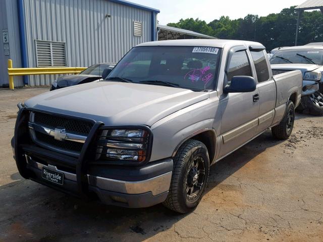 2GCEC19T141258277 - 2004 CHEVROLET SILVERADO SILVER photo 2