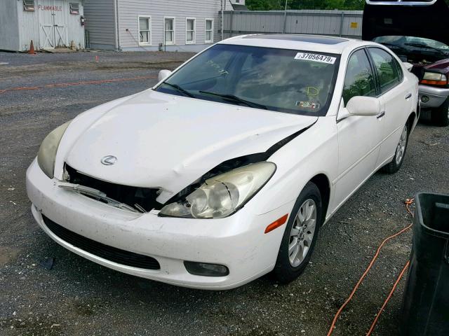 JTHBA30G545034463 - 2004 LEXUS ES 330 WHITE photo 2