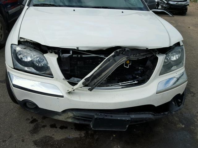 2C8GF68445R445344 - 2005 CHRYSLER PACIFICA T WHITE photo 9