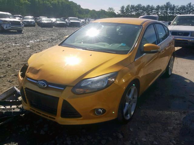 1FAHP3N24CL442783 - 2012 FORD FOCUS TITA YELLOW photo 2