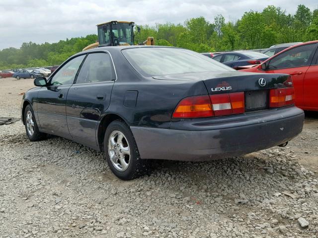 JT8BF28G1W5045592 - 1998 LEXUS ES 300 BLACK photo 3