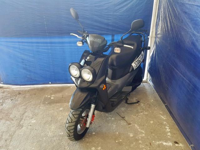 RKRSA43A8CA100985 - 2012 YAMAHA YW50 F BLACK photo 2