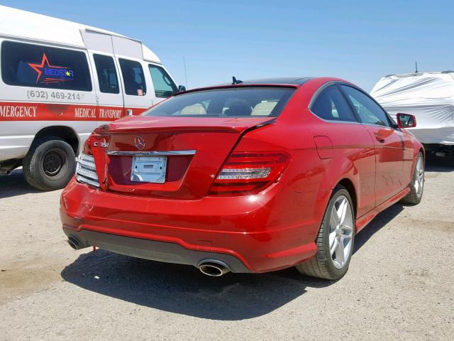 WDDGJ5HB0CF816647 - 2012 MERCEDES-BENZ C 350 RED photo 4