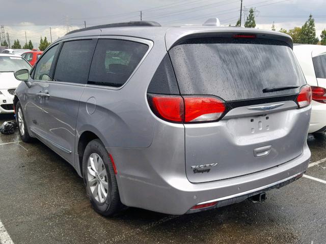 2C4RC1BG3HR503988 - 2017 CHRYSLER PACIFICA T GRAY photo 3