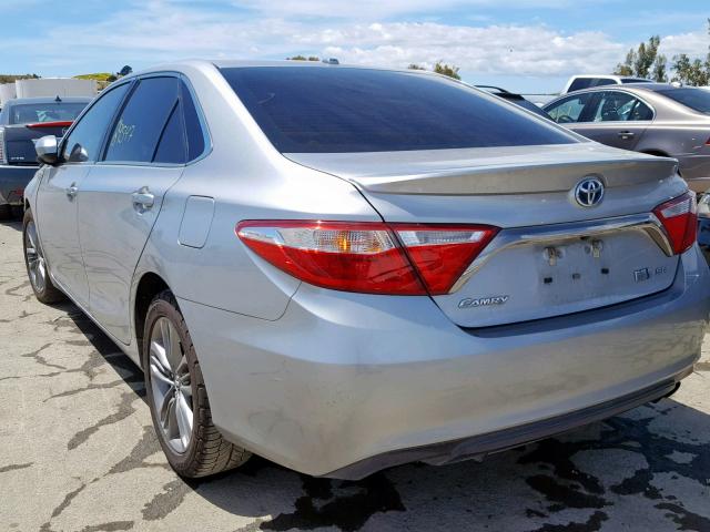 4T1BD1FK0GU190778 - 2016 TOYOTA CAMRY HYBR GRAY photo 3