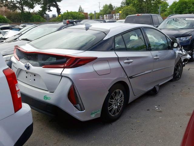 JTDKARFPXH3029496 - 2017 TOYOTA PRIUS PRIM 银色 照片 4
