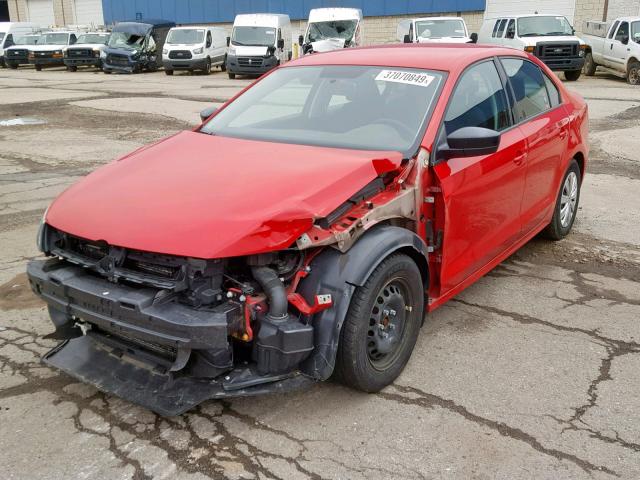 3VW2K7AJXEM254299 - 2014 VOLKSWAGEN JETTA BASE RED photo 2