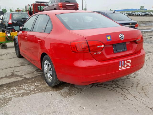 3VW2K7AJXEM254299 - 2014 VOLKSWAGEN JETTA BASE RED photo 3