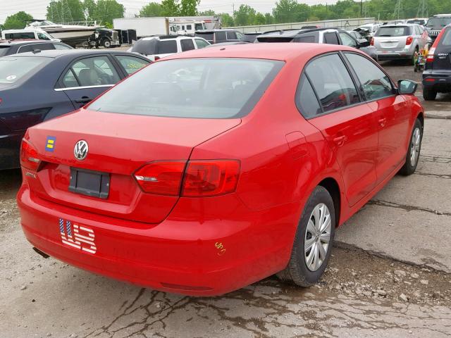 3VW2K7AJXEM254299 - 2014 VOLKSWAGEN JETTA BASE RED photo 4