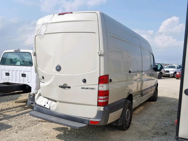 WD3PE8CC1C5661347 - 2012 MERCEDES-BENZ SPRINTER 2 GRAY photo 4