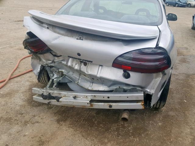 1G2WK52J42F219989 - 2002 PONTIAC GRAND PRIX SILVER photo 9