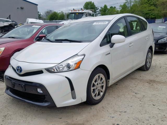 JTDZN3EU6HJ056925 - 2017 TOYOTA PRIUS V WHITE photo 2