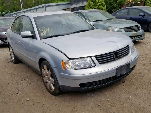 WVWMD63B5XE332129 - 1999 VOLKSWAGEN PASSAT GLS SILVER photo 1