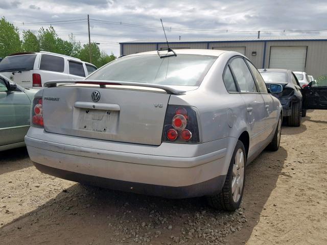 WVWMD63B5XE332129 - 1999 VOLKSWAGEN PASSAT GLS SILVER photo 4