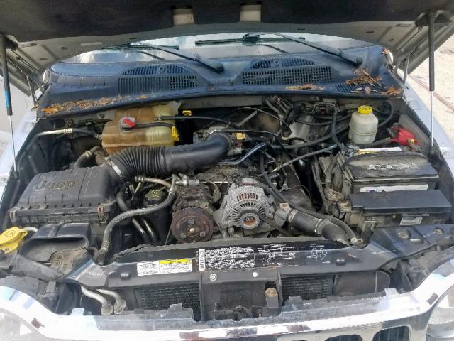 1J4GL58K65W678906 - 2005 JEEP LIBERTY LI SILVER photo 7