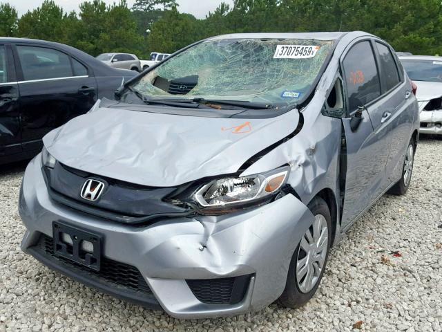 3HGGK5H53HM704032 - 2017 HONDA FIT LX SILVER photo 2