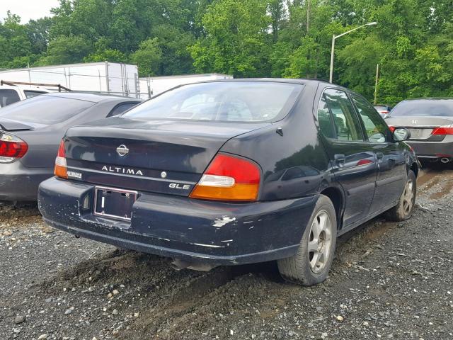 1N4DL01D1XC267012 - 1999 NISSAN ALTIMA XE BLACK photo 4