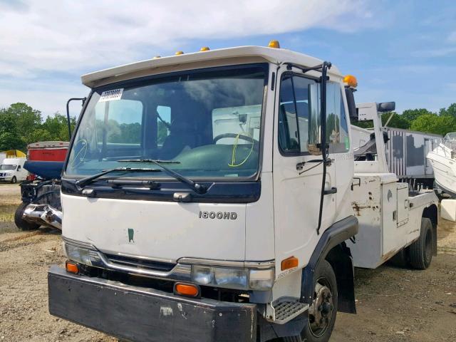 JNAMA43H0YGE55303 - 2000 NISSAN DIESEL UD1800 WHITE photo 2