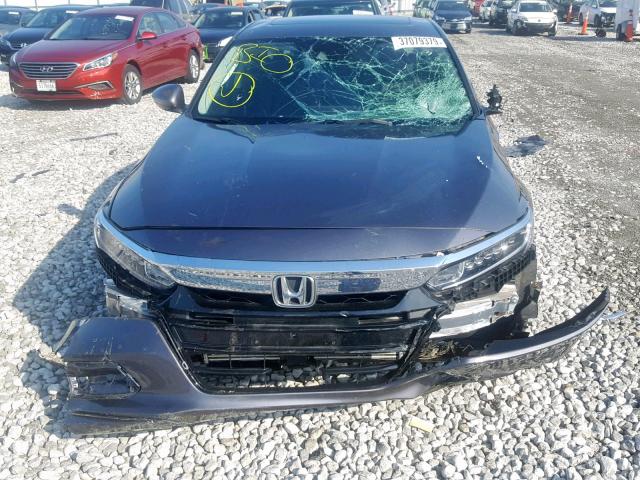 1HGCV2F60JA035530 - 2018 HONDA ACCORD EXL GRAY photo 9