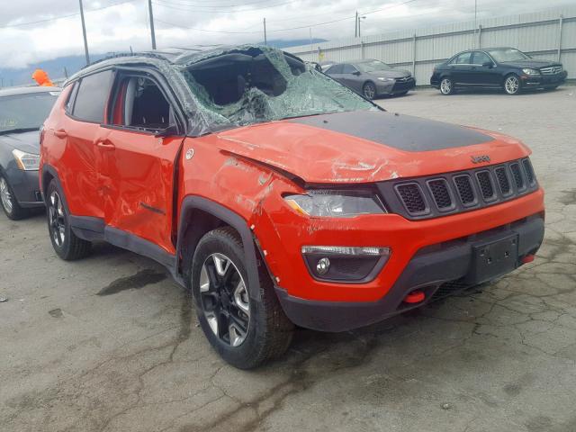 3C4NJDDB7JT270031 - 2018 JEEP COMPASS TR RED photo 1