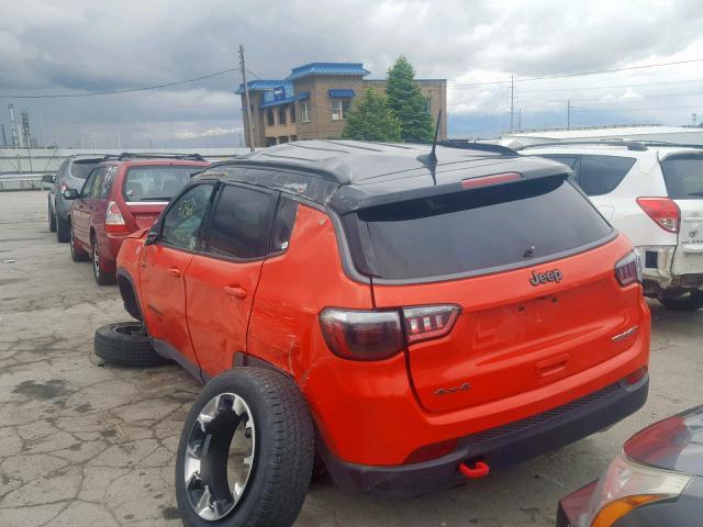 3C4NJDDB7JT270031 - 2018 JEEP COMPASS TR RED photo 3